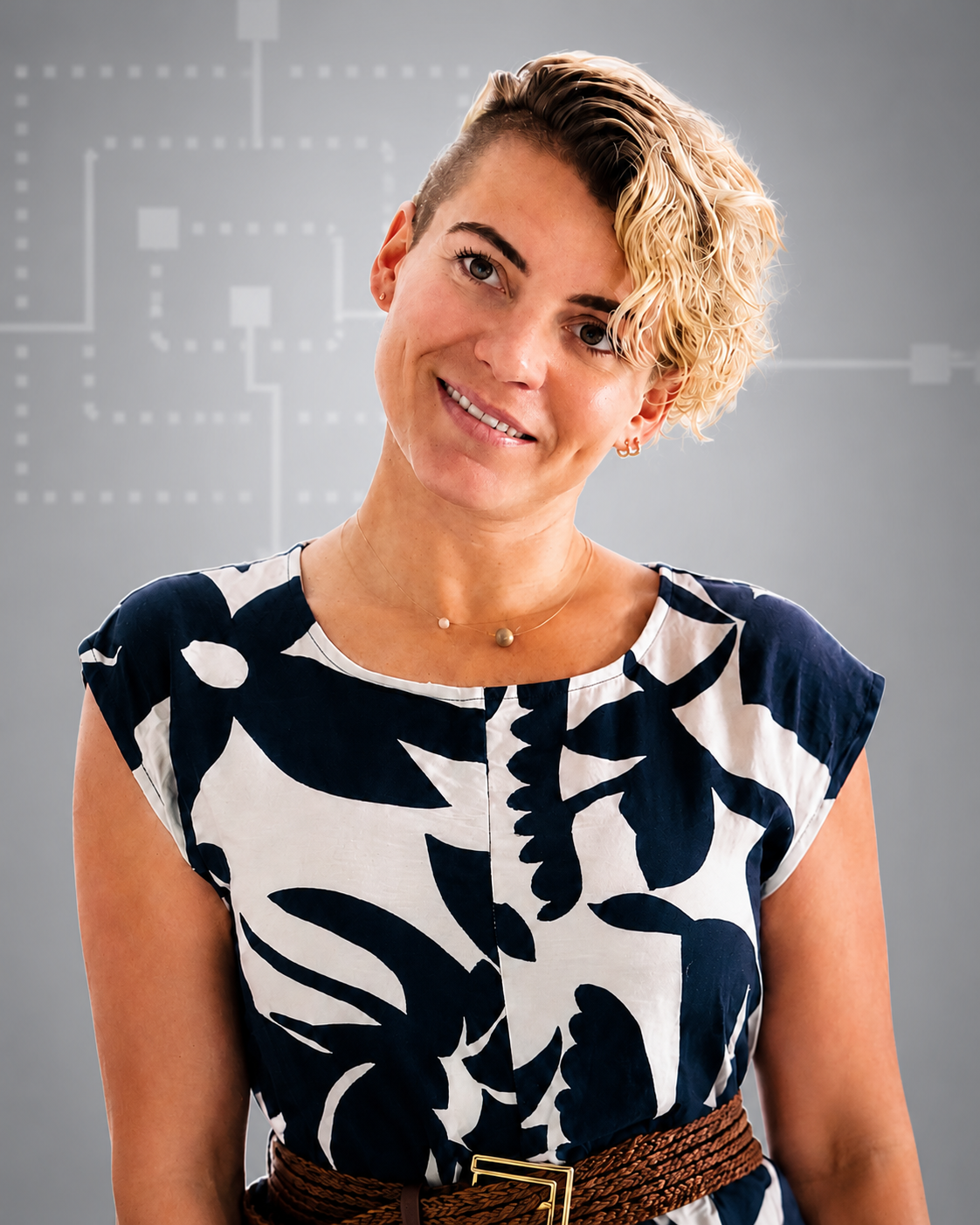 Dana Nikolaj — Founder, Dotted Line Solutions